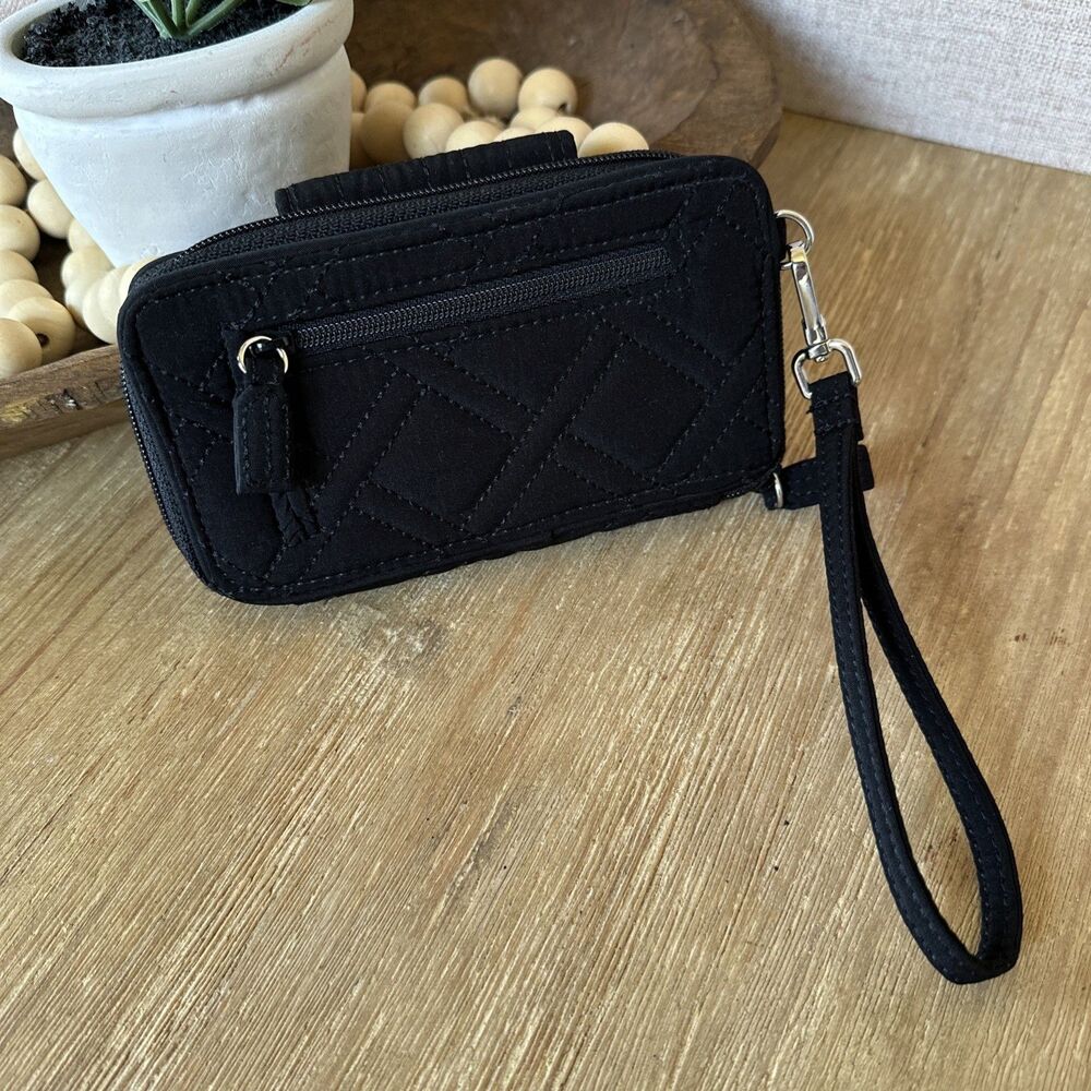 Vera Bradley Black Quilted Wallet Wristlet EUC - Picture 2 of 6